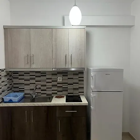 Ylli Mance Apartment