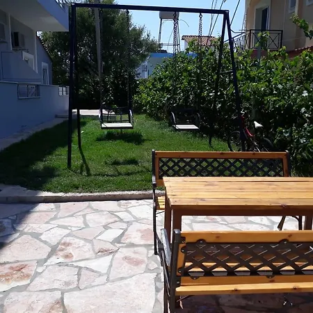 Apartment Ylli Mance Ksamil