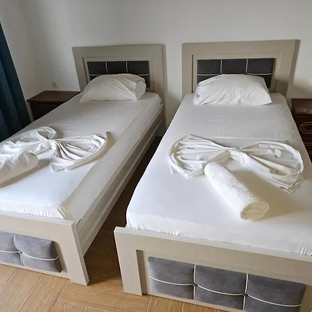 Apartament Ylli Mance *