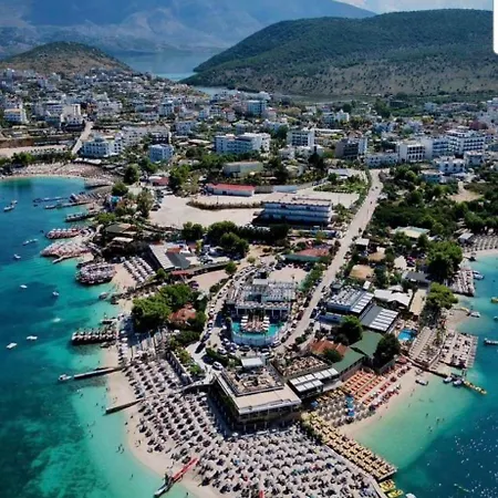 Ylli Mance Apartamento